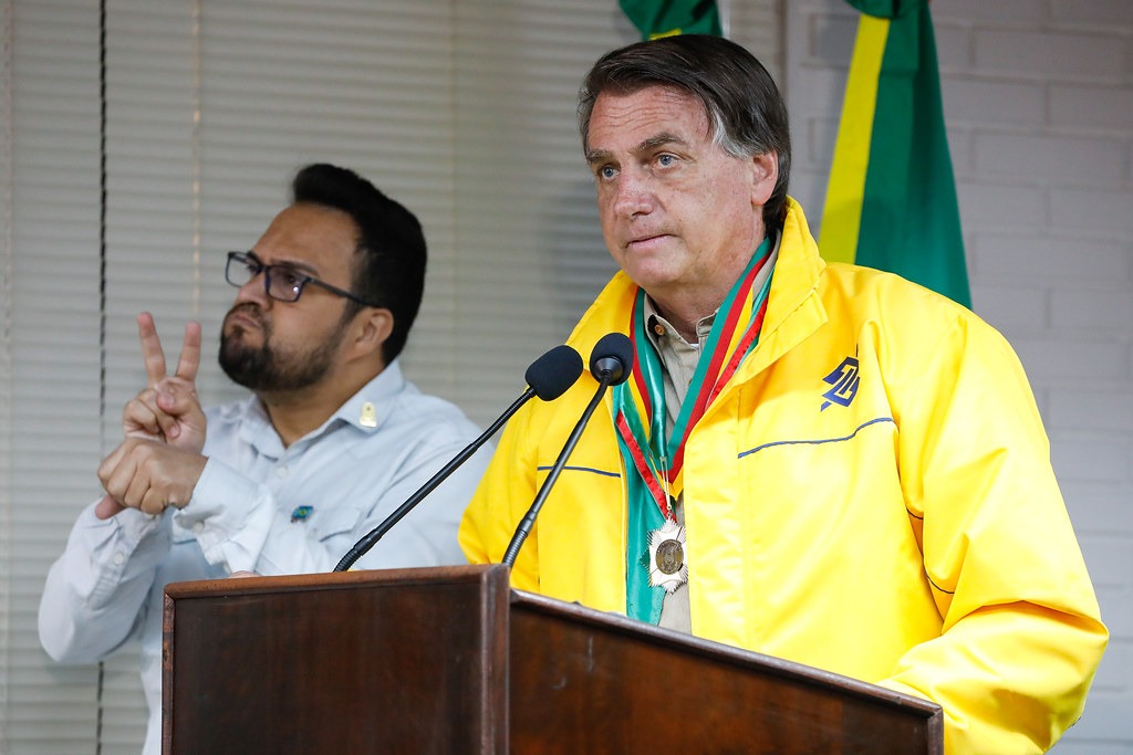 Bolsonaro: “A vida de presidente não é fácil. Se alguém quiser trocar comigo, troco agora”
