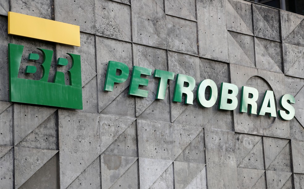 Petrobras eleva preços da gasolina e do gás de cozinha