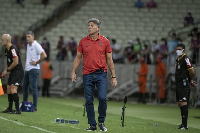 Renato Gaúcho entrega o cargo de treinador do Flamengo