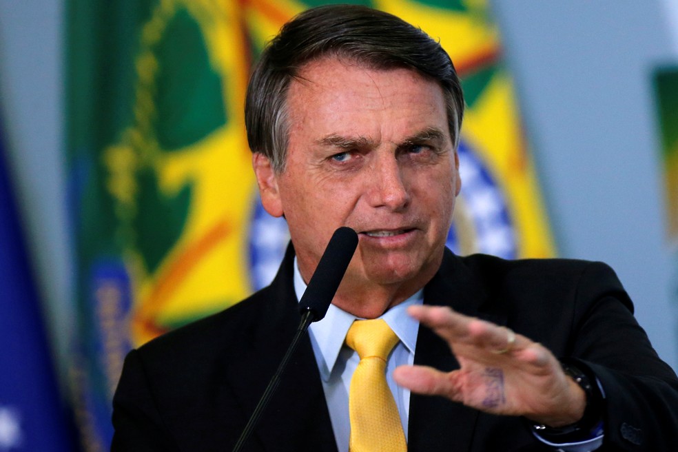 Bolsonaro troca nove ministros que devem ser candidatos