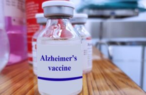 Vacina contra Alzheimer começa a ser testada em humanos