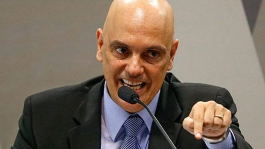 TSE pode cassar a candidatura de quem divulgar fake news diz Moraes