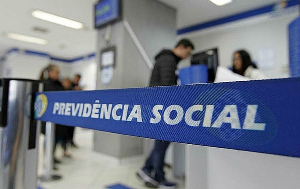 Beneficiários do INSS já podem consultar valor de '13º salário'; Veja Data para Pagamento Os beneficiários do Instituto Nacional de Seguro