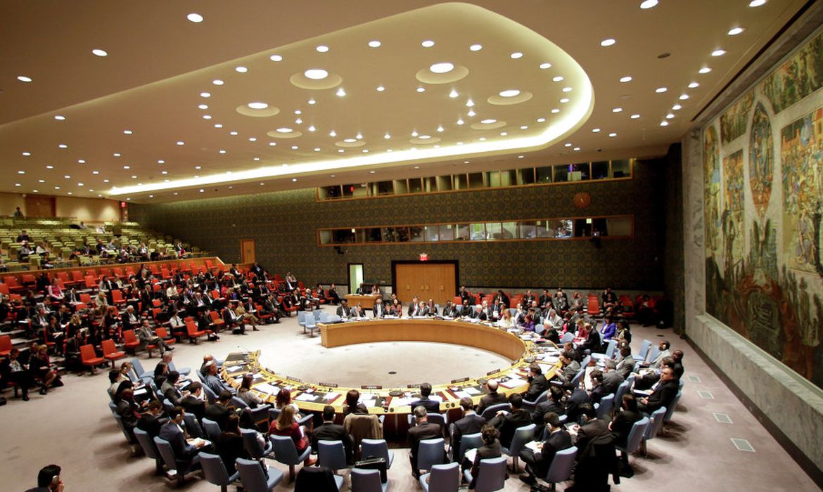 Rússia e EUA trocam acusações no conselho de segurança da ONU