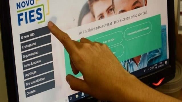 Fies reabrirá inscrições por 24 horas nesta terça-feira (15)