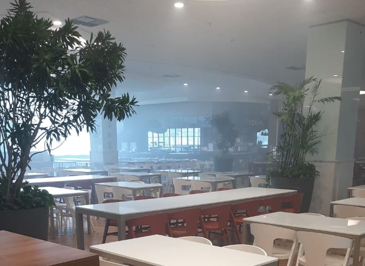 Princípio de incêndio atinge shopping no centro de Belém; veja 