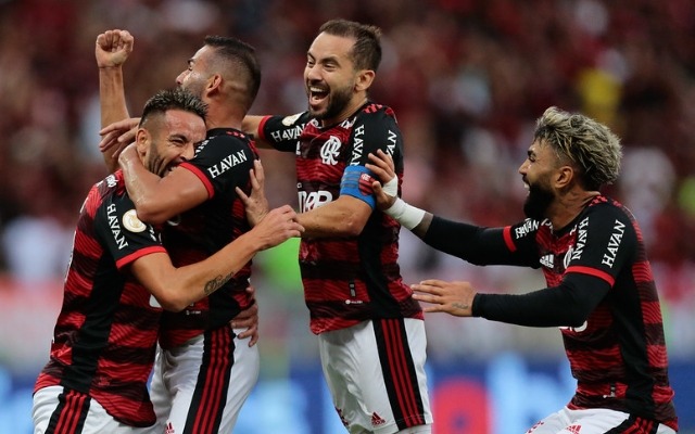 Série A: com brilho de reservas, Flamengo vence o São Paulo no Maracanã