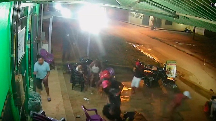 VÍDEO: Chacina em bar deixa quatro mortos e quatro feridos em Altamira