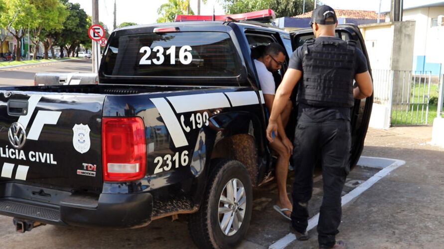 Polícia faz buscas nas casas de três vereadores em Tucuruí