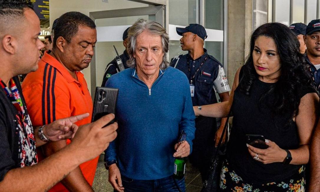 Jorge Jesus afirma que não retornará ao Flamengo; veja no vídeo