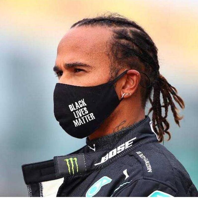 Hamilton se manifesta após termo racista usado por Nelson Piquet