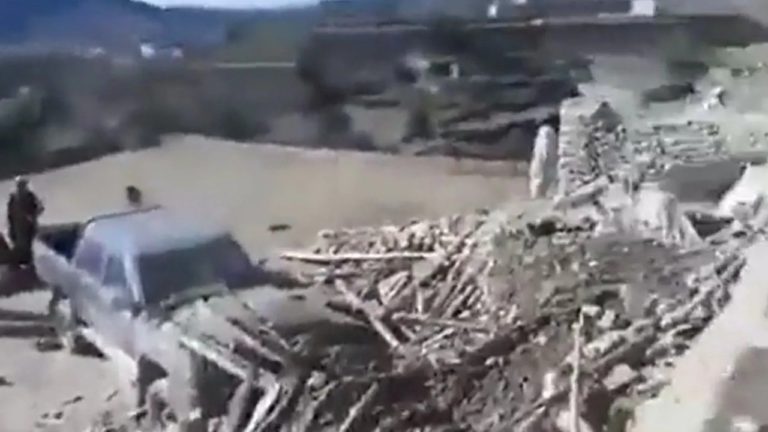 ONU se mobiliza para apoiar Afeganistão após terremoto