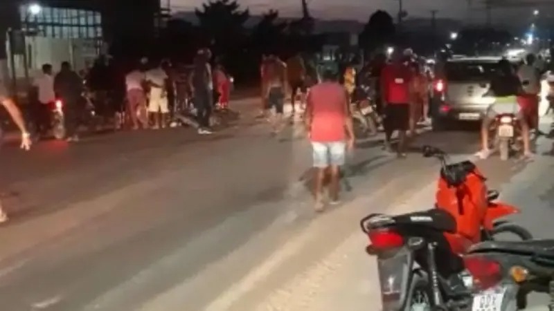 Acidente deixa mototaxista e motociclista feridos em Tailândia