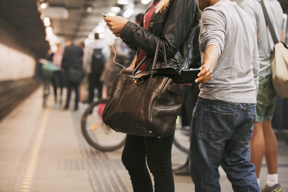 A cada minuto um celular é roubado ou furtado no Brasil