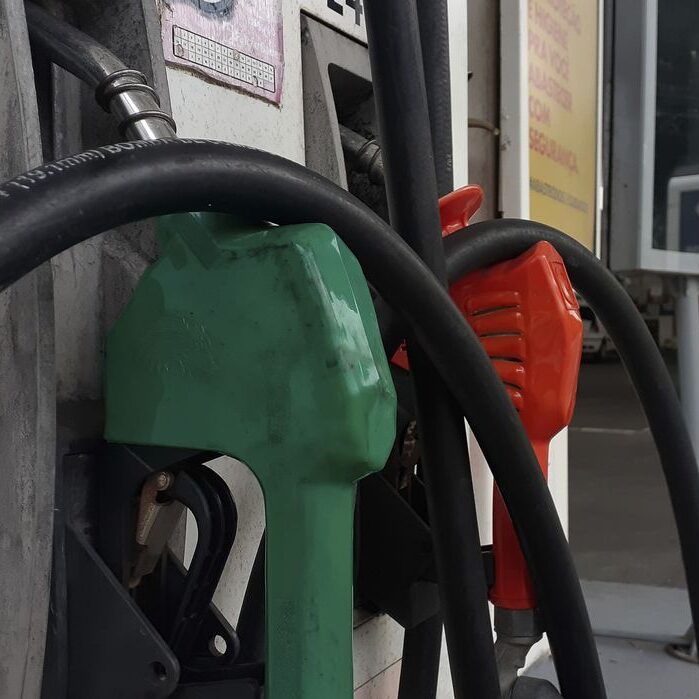 Preço da gasolina: quase 50% do valor cobrado é imposto