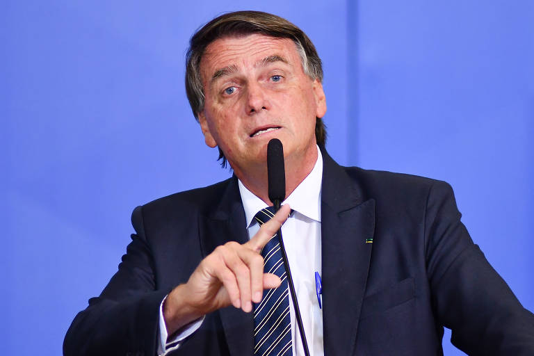 Reunião de Bolsonaro sobre urnas e classifica como 'da mais alta gravidade'