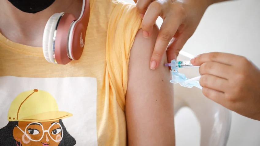 6 capitais começam a vacinar crianças de 3 a 5 anos