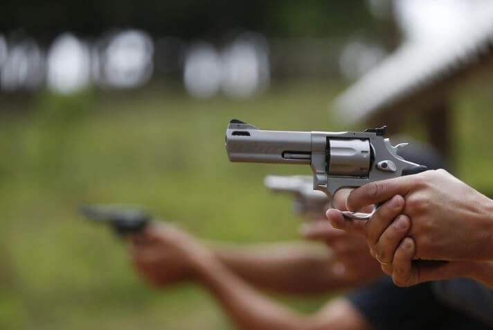 Acesso às armas gera escalonamento da violência no País