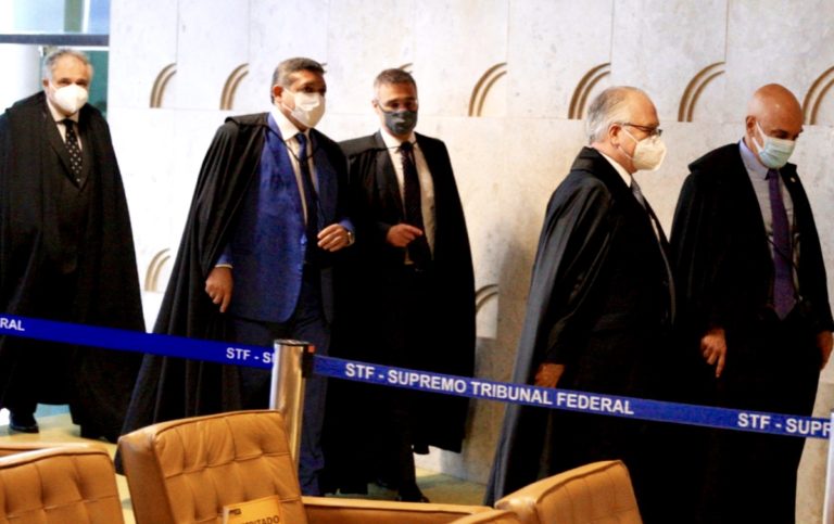 STF: suspende lei do piso salarial de enfermagem