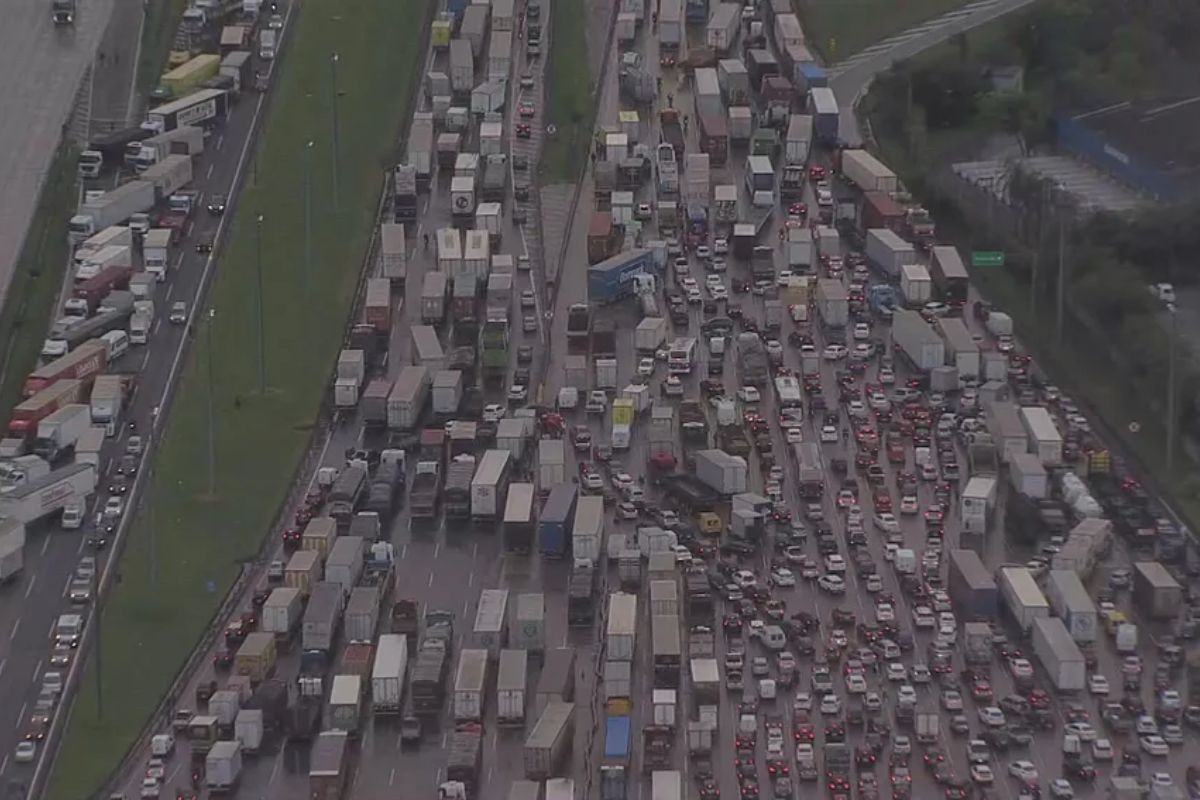 Manifestação de bolsonaristas bloquearam mais de 200 trechos de rodovias no País