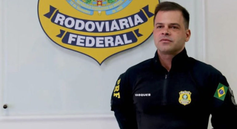 Polícia Federal abre inquérito de investigação contra diretor-geral da PRF