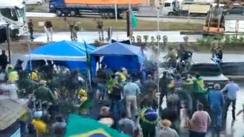 Manifestantes e PRF entram em confronto em rodovias do PA e SC