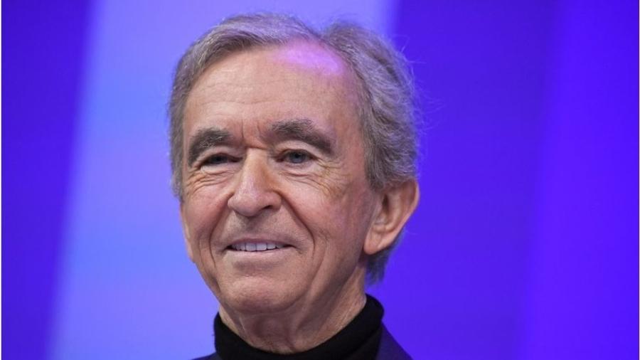 Francês Bernard Arnault desbanca Elon Musk como homem mais rico do mundo