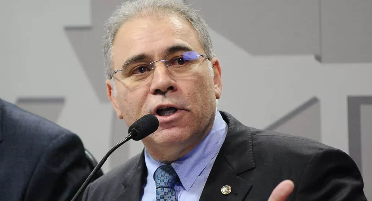 O ministro da Saúde, Marcelo Queiroga, anunciou neste sábado (3/12) que o Zolgensma uma nova tecnologia será incorporado ao rol de
