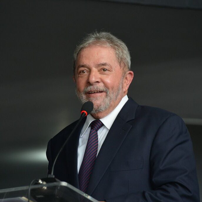 Lula confirma elevação do mínimo e isenção do Imposto de Renda O presidente da República, Luiz Inácio Lula da Silva, anunciou que vai