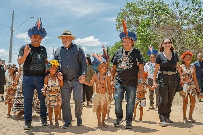 Lula defende demarcação durante encontro com indígenas em Roraima O presidente Lula participou nesta segunda-feira (13)