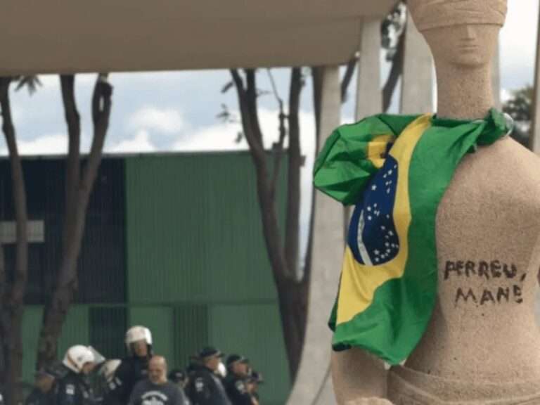 PF prende um dos líderes da invasão do 8/1 em evento político no RJ; A Polícia Federal prendeu na noite desta quinta-feira