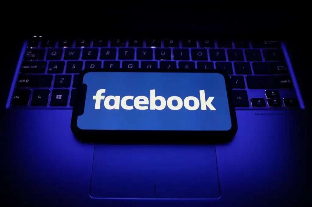 Facebook é condenado a indenizar brasileiros ; O Facebook foi condenado a pagar R$ 500 a 8 milhões de usuários brasileiros