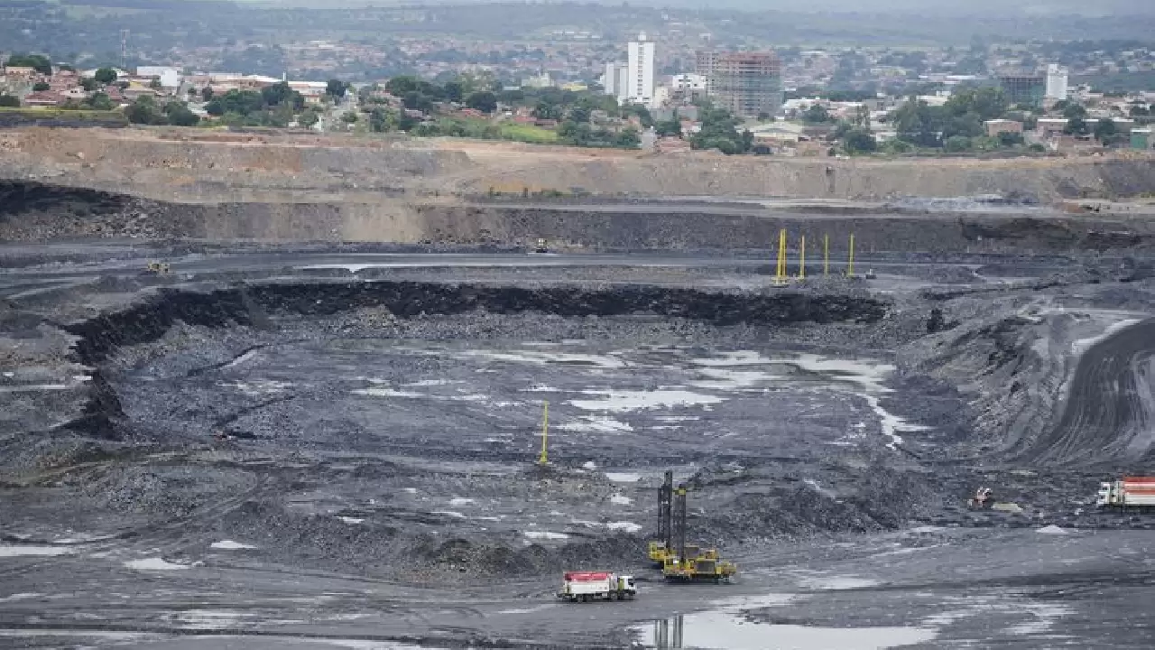 Relatório detalha “anos dourados” do garimpo ilegal sob governo Bolsonaro O Observatório da Mineração e o monitor socioambiental