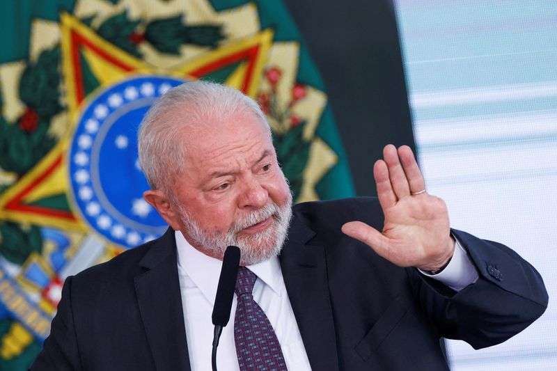 Lula se emociona com a homenagem feita ao neto; O presidente Luiz Inácio Lula da Silva (PT) se emocionou nesta 6ª feira