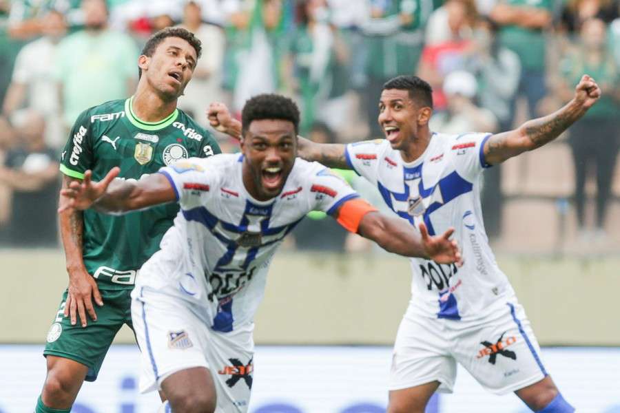 Água Santa vence Palmeiras e sai em vantagem na final do Paulista O primeiro jogo da final do Campeonato Paulista de 2023 teve emoção