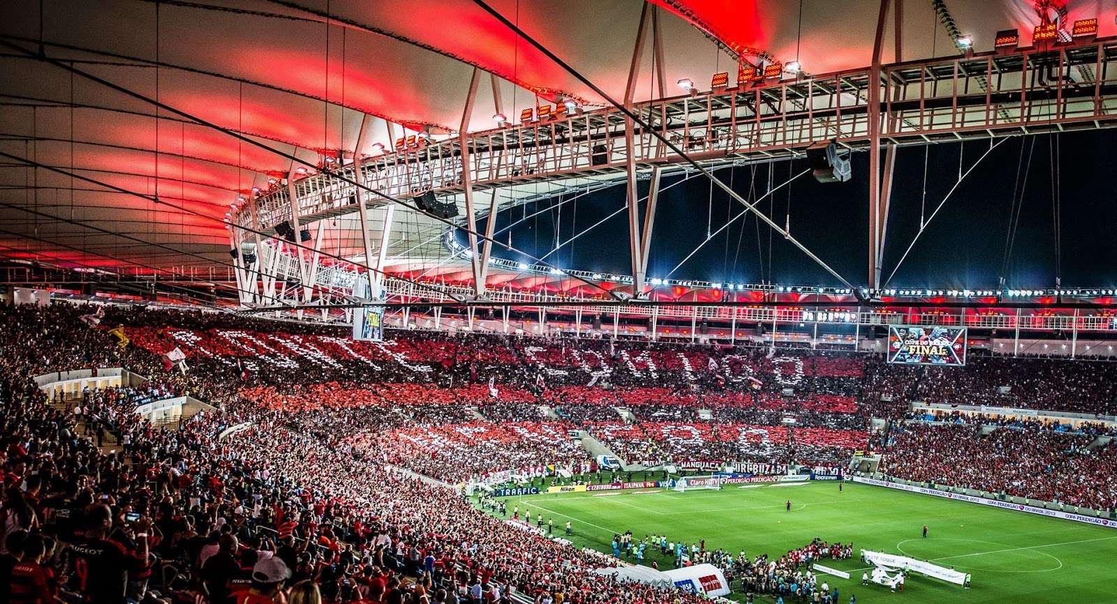 Maior torcida continua sendo a do Flamengo aponta pesquisa; A torcida do Flamengo continua sendo a maior do Brasil