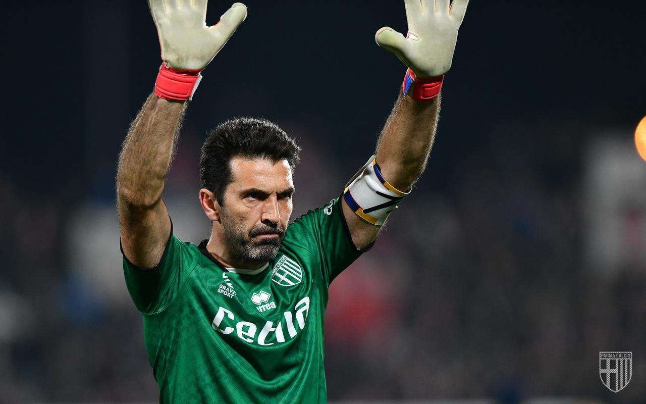 Buffon pode retornar à Juventus como dirigente/ O goleiro Gianluigi Buffon, de 45 anos, revelou recentemente