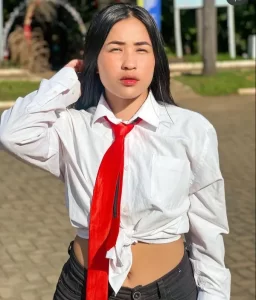 Influenciadora é encontrada morta dentro do carro do ex em Hortolândia. Imagens de câmera de segurança registraram os últimos momentos