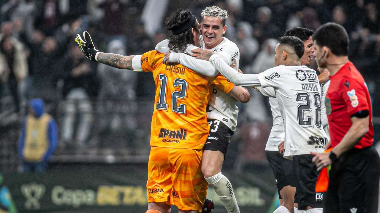 Copa Do Brasil: Corinthians vira, elimina o Atlético-MG nos pênaltis e avança O Corinthians conseguiu uma virada impressionante e avançou