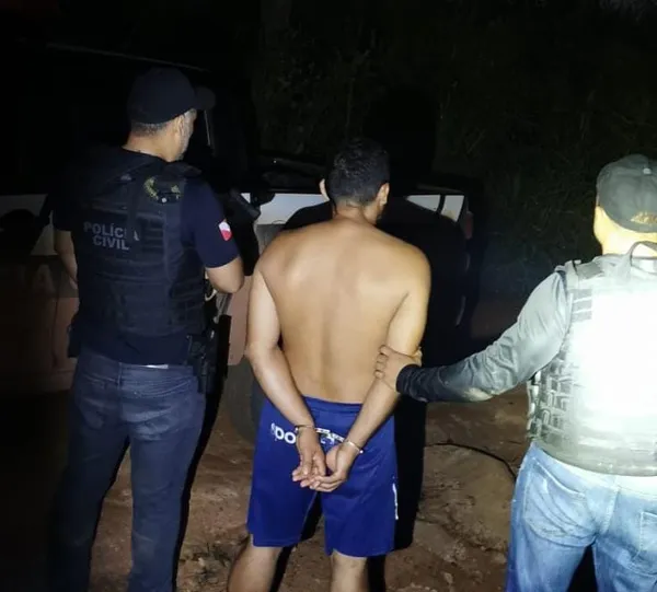 Homem Investigado por assaltar navio e matar duas pessoas é preso no Pará / Um homem investigado por latrocínio roubo seguido de morte