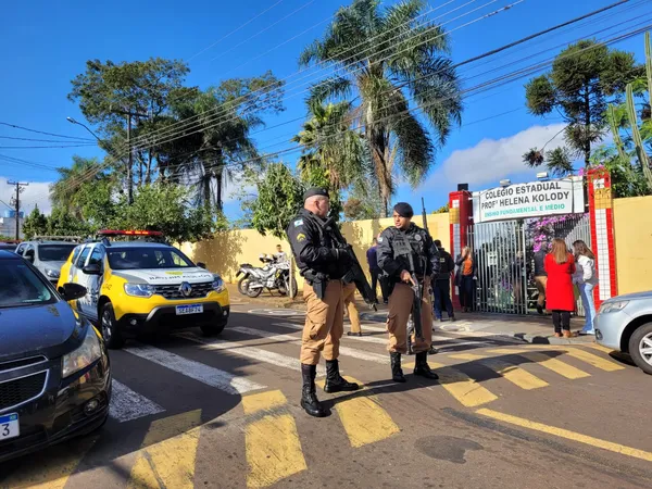 Assassino de colégio no paraná é encontrado morto na prisão / O assassino, de 21 anos, que matou dois estudantes no Colégio Estadual