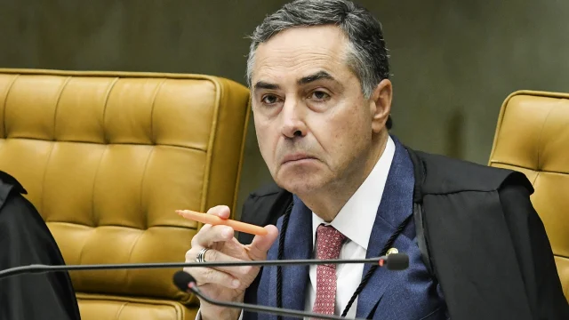 CCJ do Senado aprova limites de poderes ao STF e Barroso reage O ministro Luís Roberto Barroso, presidente do Supremo Tribunal Federal