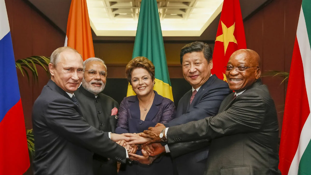 Cúpula do Brics anuncia seis novos membros no bloco econômico Nesta quinta-feira (24), a cúpula dos Brics anunciou que planeja expandir