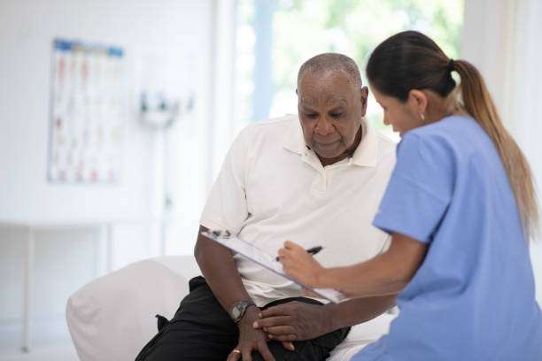 Câncer de próstata: apoio familiar pode ser decisivo na prevenção Cuidar da saúde é importante em todos os dias. No entanto, novembro é uma