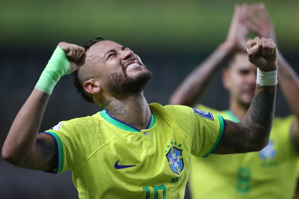 Neymar supera Pelé e se torna o maior artilheiro da seleção brasileira Neymar é o jogador mais marcador da seleção brasileira na história
