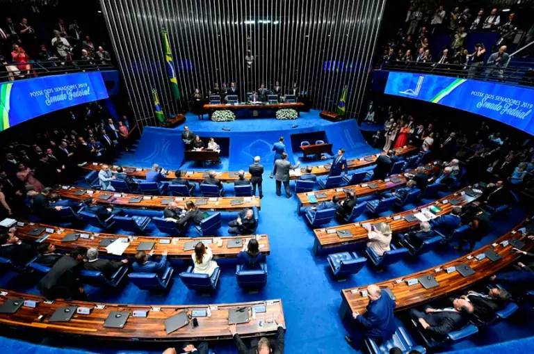Senado aprova marco temporal rejeitado pelo STF semana passada O Senado e o Supremo Tribunal Federal divergiram nesta quarta-feira