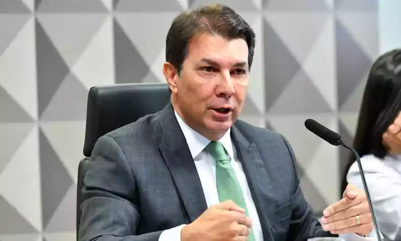 Maia recorre para disciplinar poderes do STF sobre CPMI A concessão de habeas corpus para impedir a presença de Osmar Crivelatti,