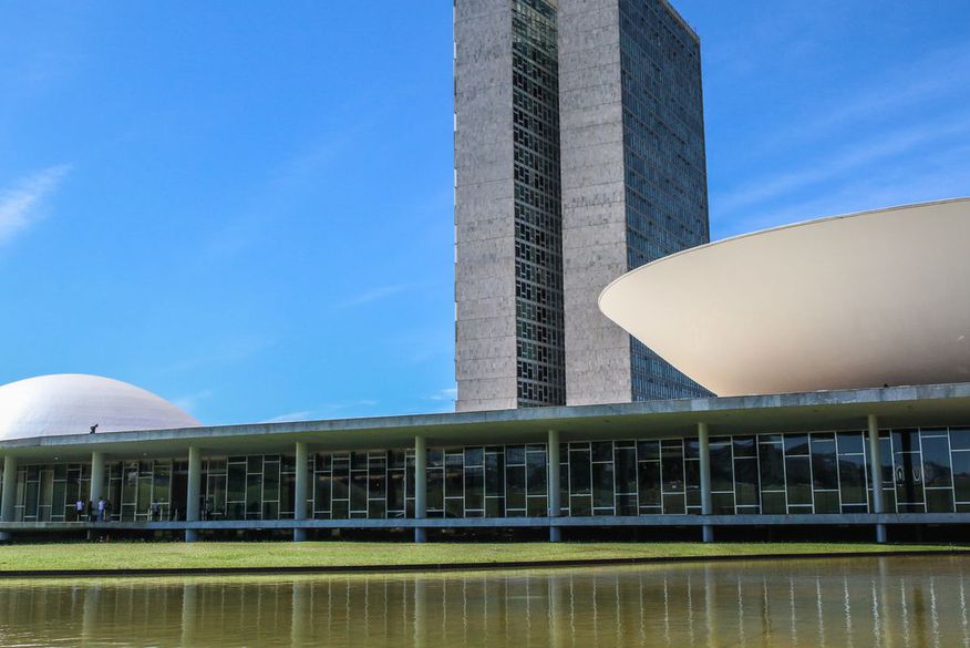 O relator espera que a minirreforma eleitoral seja votada até quarta-feira Nesta segunda-feira (11), o deputado Rubens Pereira Júnior (PT-MA)