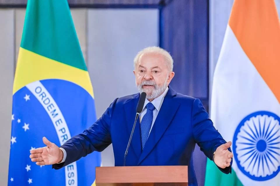 O governo Lula recebeu 48% de aprovação e 45% de desaprovação, de acordo com o Poder Data O governo liderado pelo presidente