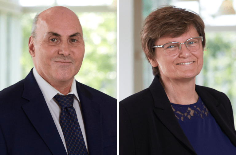 Dupla que ajudou no desenvolvimento de vacinas de mRNA recebe o prêmio Nobel de Medicina em 2023.